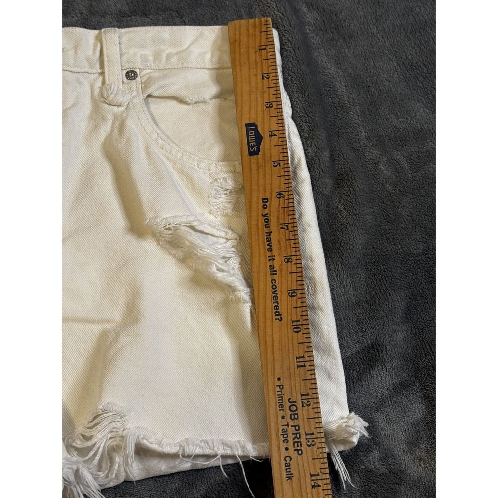 We The Free Shorts Womens 30 Distressed High Rise‎ Frayed Hem Urban Outfitters - Picture 2 of 11